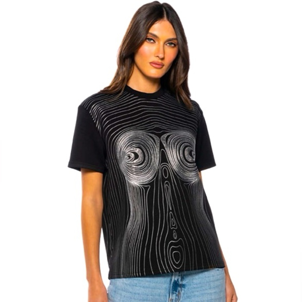 Black Graphic Women's Top (PLUS)